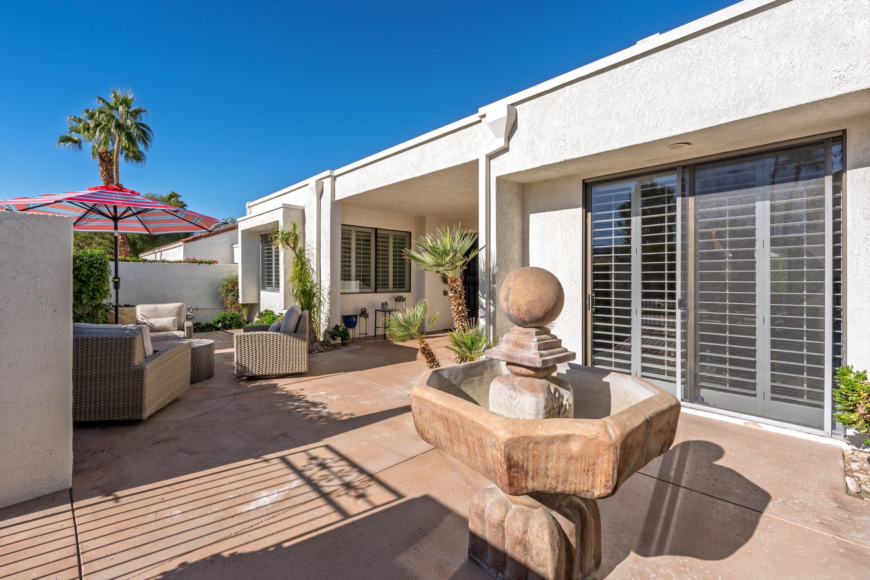 818 Inverness Drive Rancho Mirage, CA 92270 - Photo 7 of 52 16-Photo-16