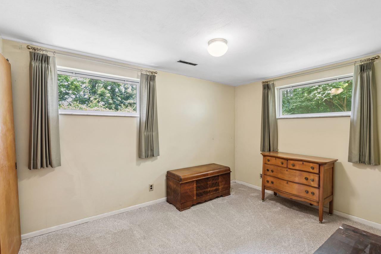 2635 8 Mile Road Cincinnati, OH 45244 - Photo 20 of 36