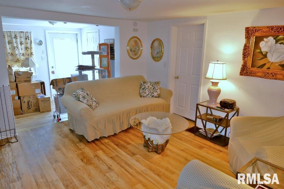 8624 West Main Street Mapleton, IL 61547 - Photo 5 of 25