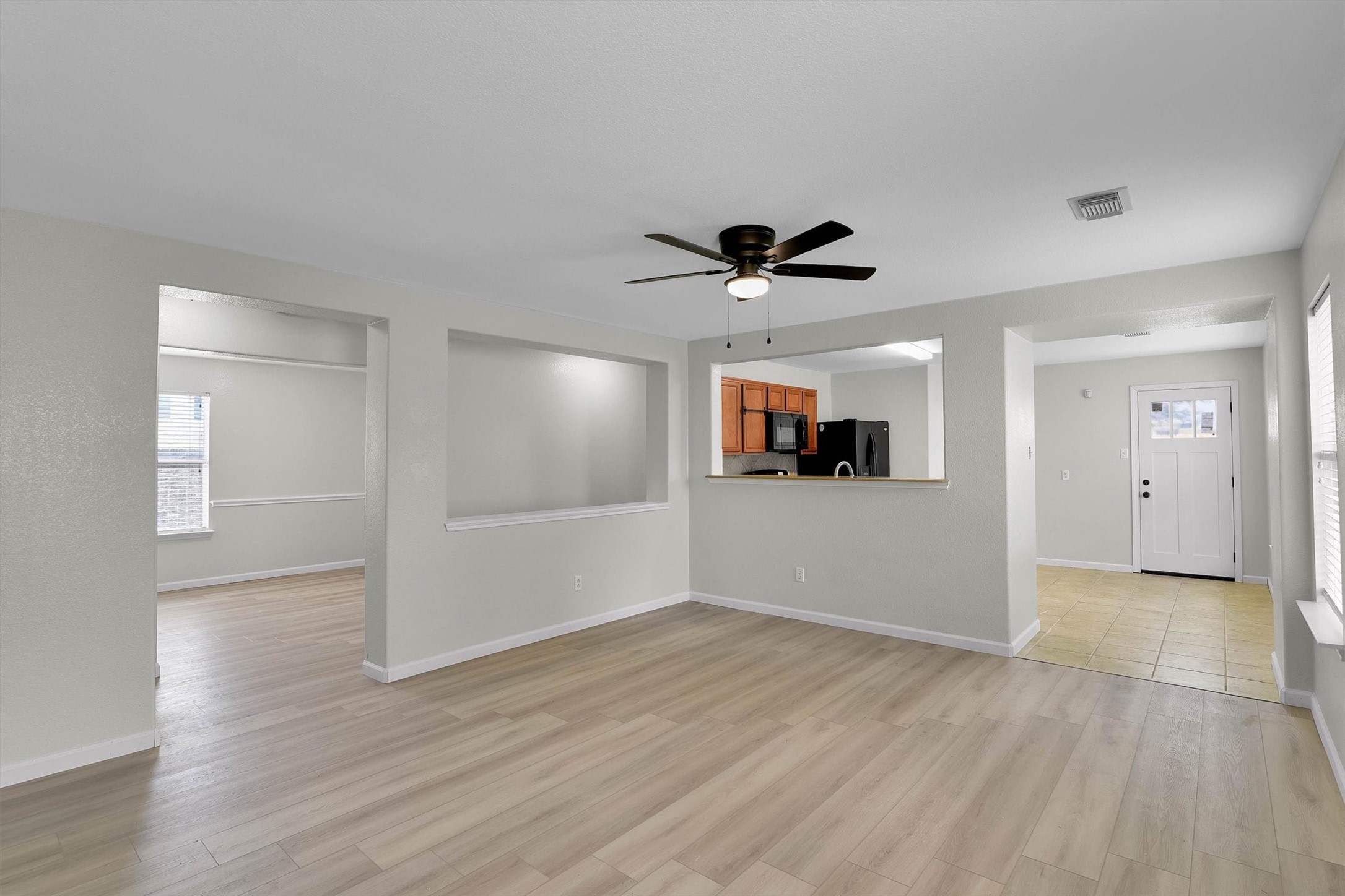 6507 Bluestone Springs Lane Spring, TX 77379 - Photo 2 of 17