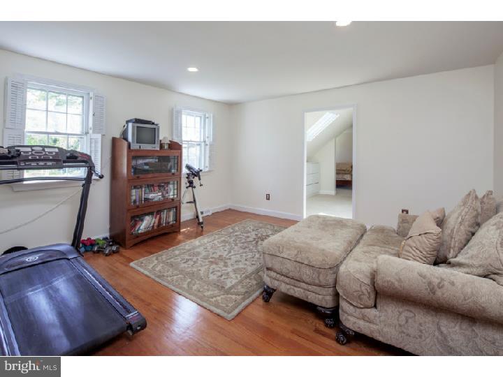 1425 Kyneton Road Villanova, PA 19085 - Photo 13 of 20