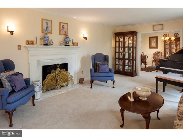 1425 Kyneton Road Villanova, PA 19085 - Photo 3 of 20 Living Room