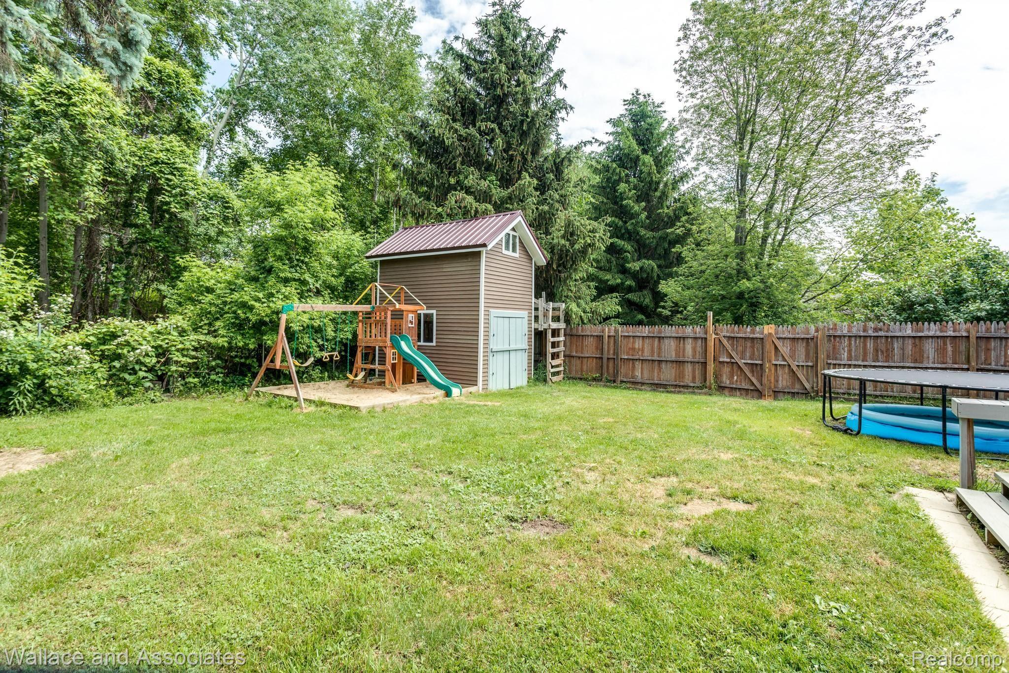 6881 County Farm Road Lexington, MI 48450 - Photo 10 of 35 6881 County Farm Rd (10 of 37).jpg