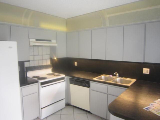 124 Woodland Road Palm Springs, FL 33461 - Photo 13 of 24 Additional Photo