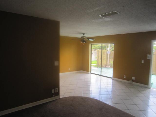124 Woodland Road Palm Springs, FL 33461 - Photo 8 of 24 Additional Photo