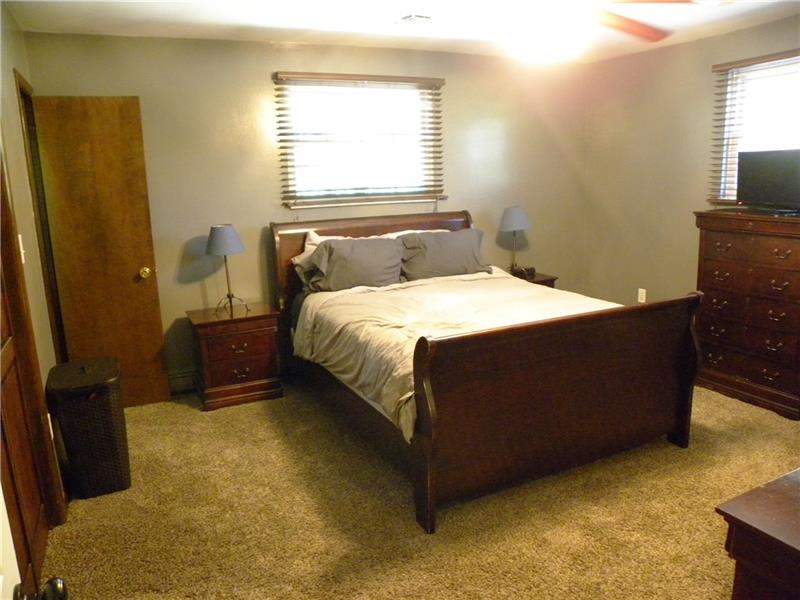 544 Harmony Road Pittsburgh, PA 15237 - Photo 12 of 25 Gallery Image 12