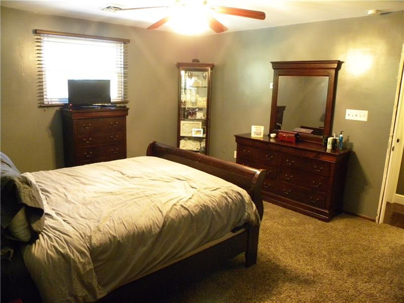 544 Harmony Road Pittsburgh, PA 15237 - Photo 13 of 25 Gallery Image 13
