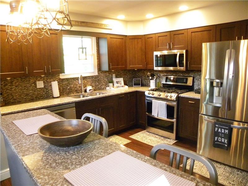 544 Harmony Road Pittsburgh, PA 15237 - Photo 8 of 25 Gallery Image 8