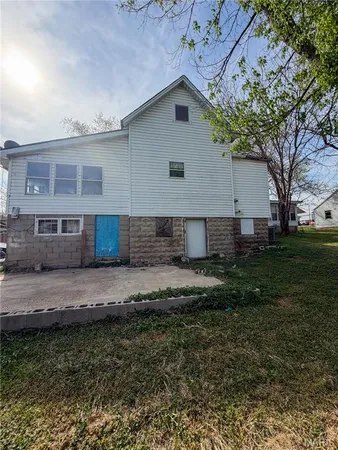 $130,000 | 202 Jackson Street, Doniphan, MO 63935