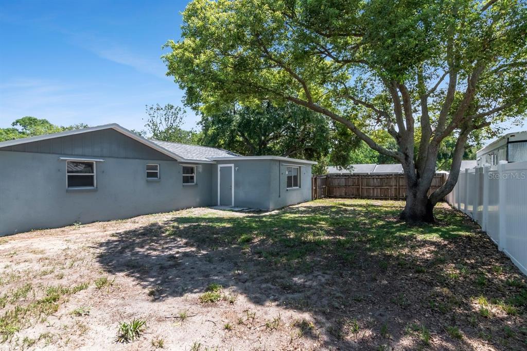 7908 Rusty Oak Drive New Port Richey, FL 34653 - Photo 35 of 38