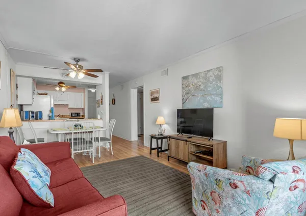 $279,900 | 4305 South Ocean Boulevard, Unit 106, North Myrtle Beach, SC 29582