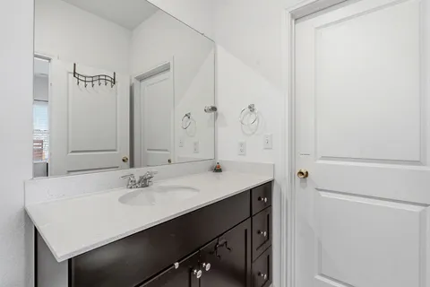 $265,000 | 7601 Ivy Trellis Trail, Del Valle, TX 78617