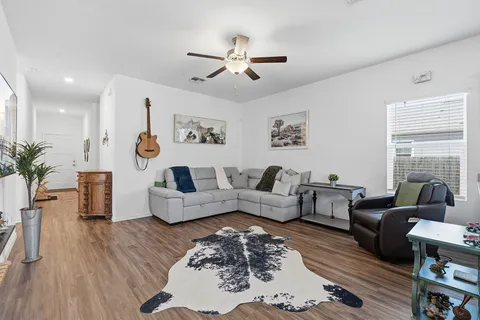 $265,000 | 7601 Ivy Trellis Trail, Del Valle, TX 78617