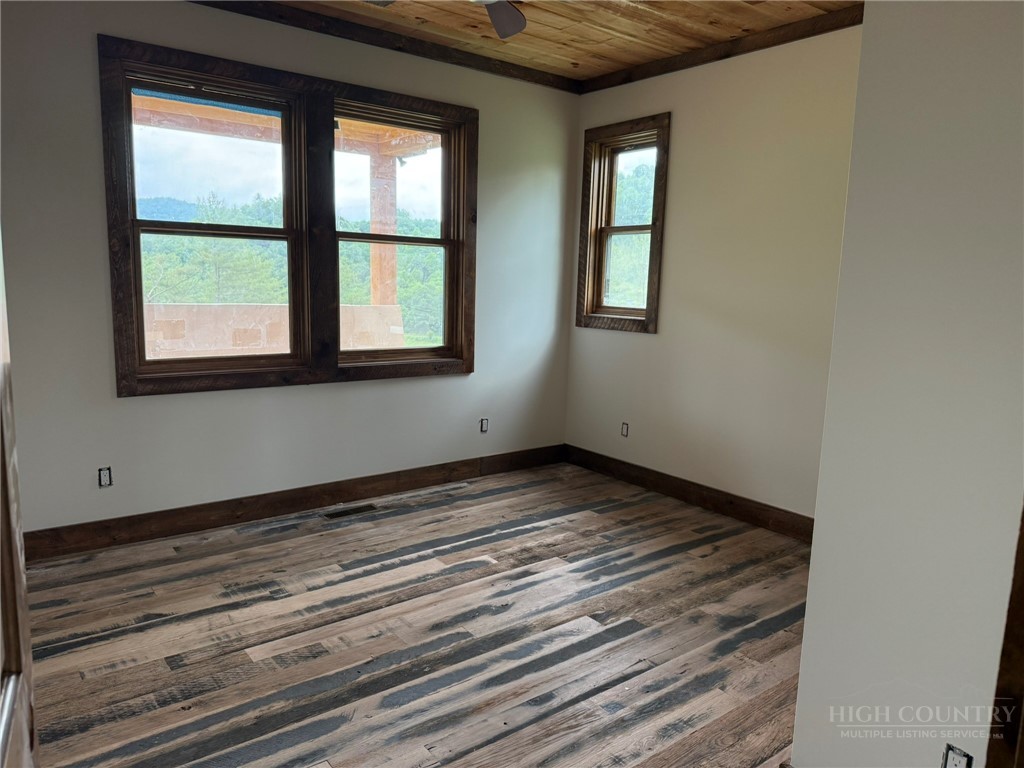 149 River Spring Road Sugar Grove, NC 28679 - Photo 23 of 38