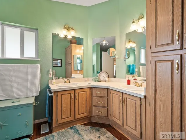 $575,000 | 3500 2800 North, Malad City, ID 83252