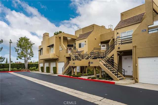 $3,300 | 27805 Jade, Unit 30, Mission Viejo, CA 92691
