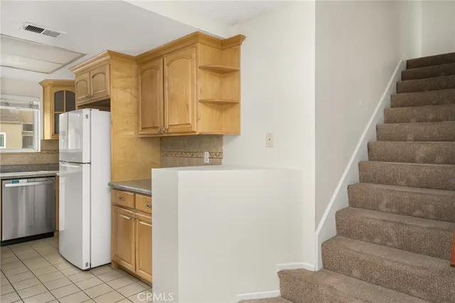 $3,300 | 27805 Jade, Unit 30, Mission Viejo, CA 92691