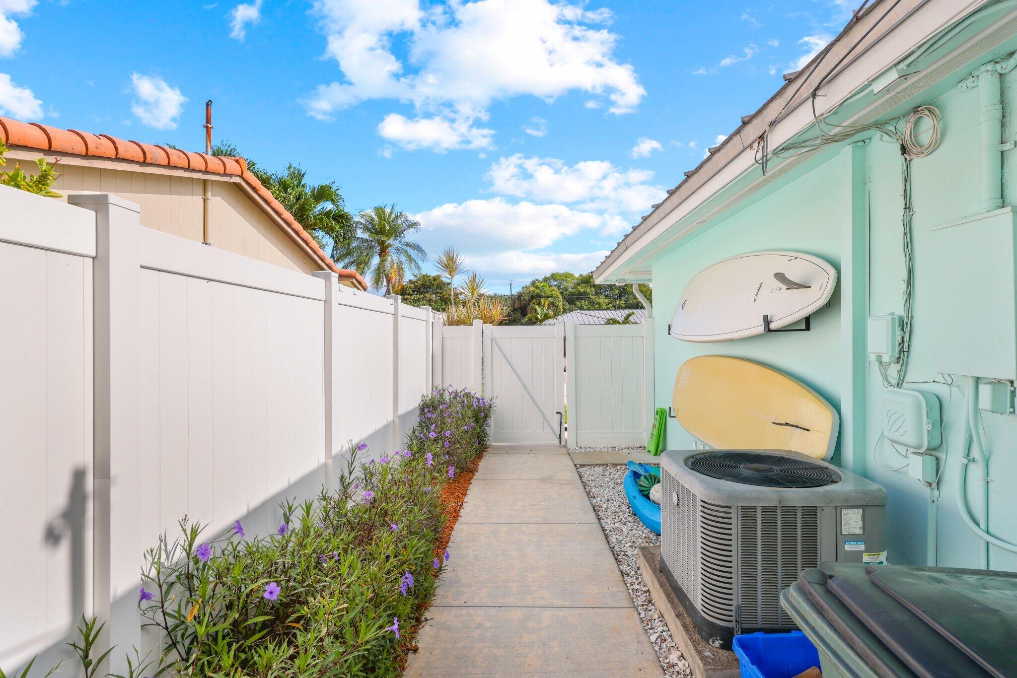 1082 Southwest 3rd Street Boca Raton, FL 33486 - Photo 49 of 61 1082 Southwest 3rd St - 40.jpg-SMALL