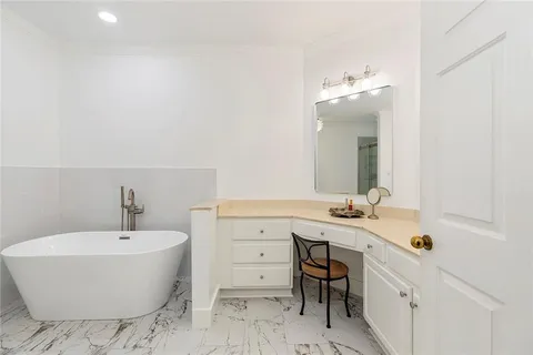 $460,000 | 28317 Plantation Drive Northeast, Atlanta, GA 30324