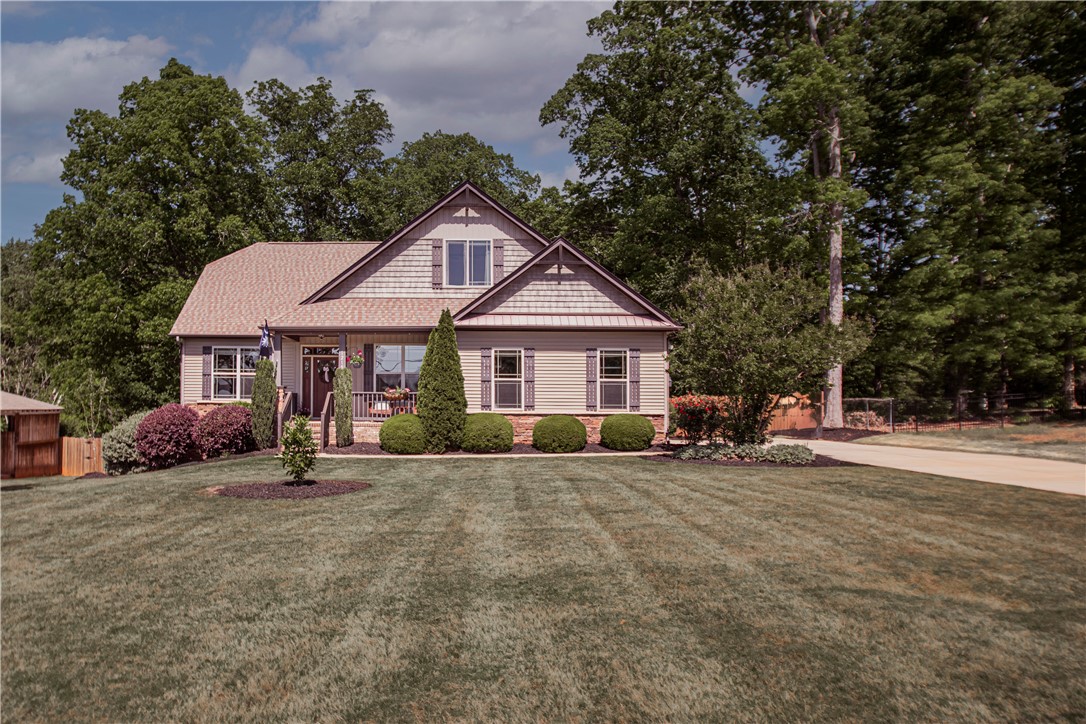 1215 Circle Road Easley, SC 29642 - Photo 1 of 50