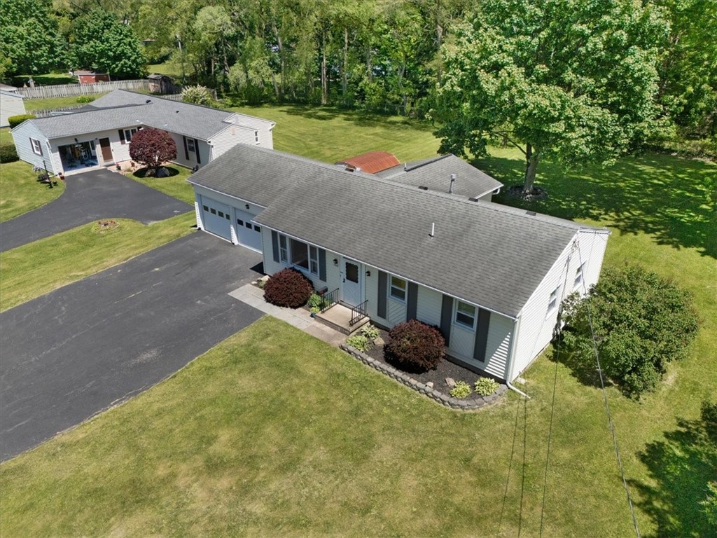 1078 5 Mile Line Road Webster, NY 14580 - Photo 5 of 49