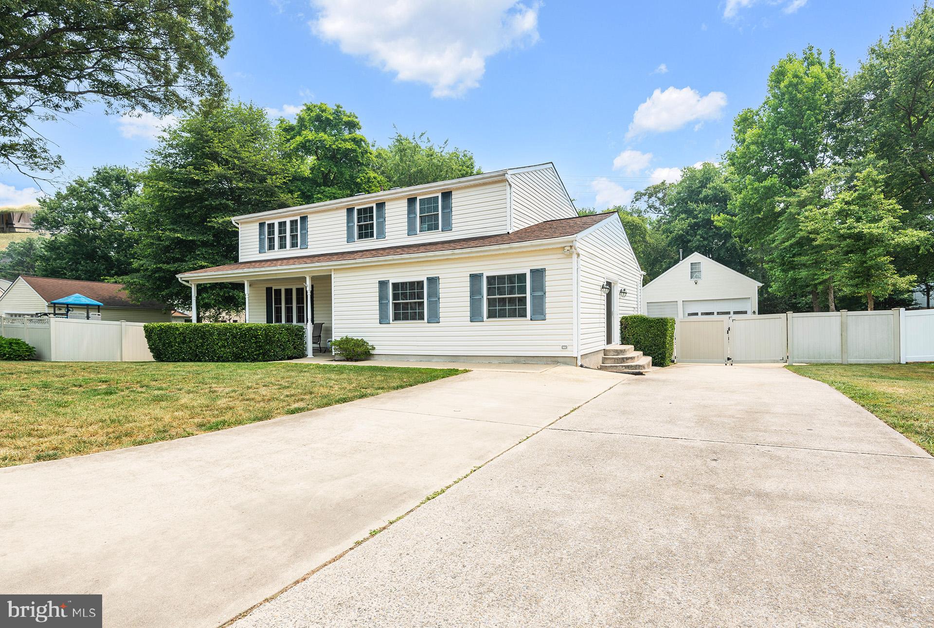 777 Stinchcomb Road Severna Park, MD 21146 - Photo 3 of 42