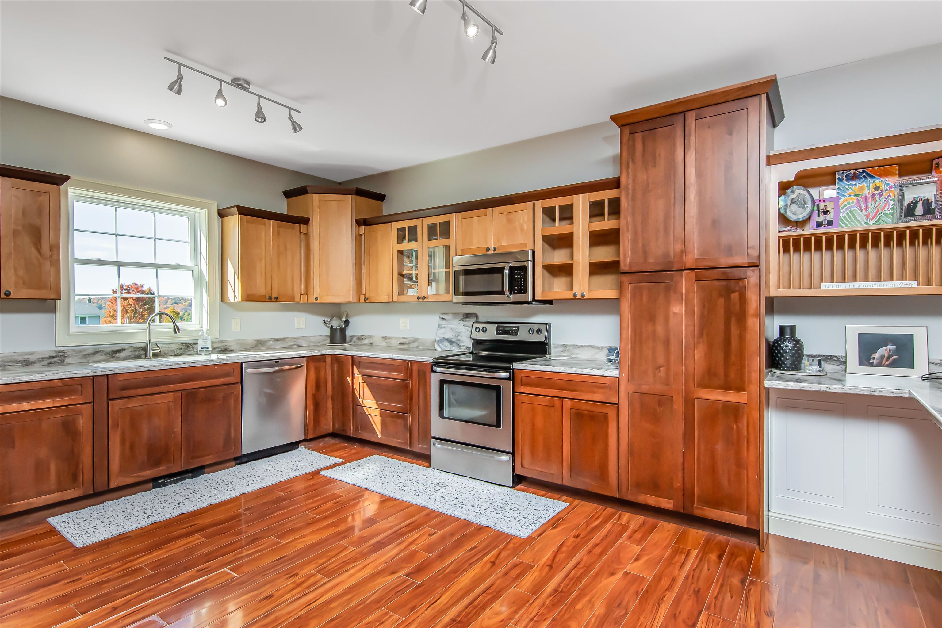 24 Luke's Pl Road Fairfax, VT 05455 - Photo 9 of 36