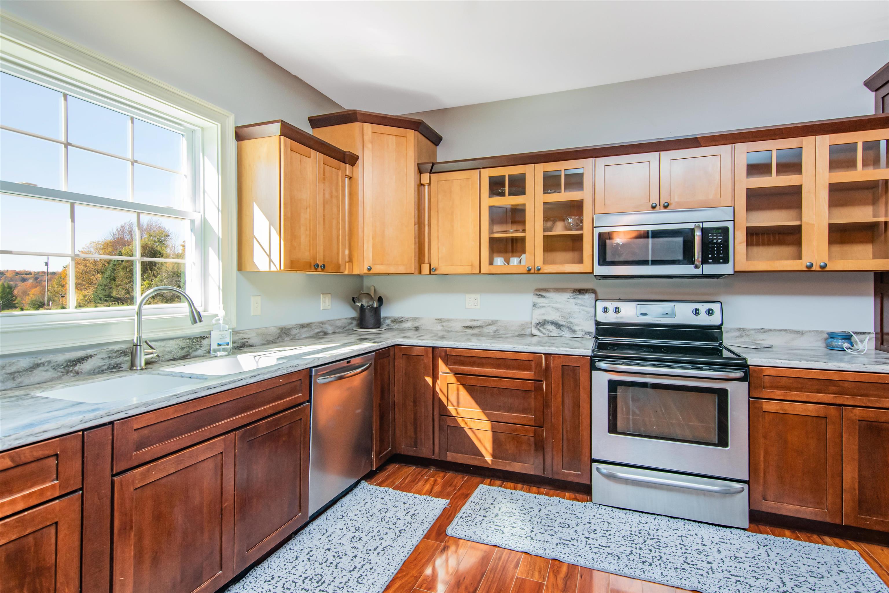 24 Luke's Pl Road Fairfax, VT 05455 - Photo 10 of 36