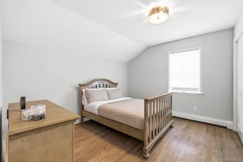 $949,000 | 127 Fairfax Avenue, Hawthorne, NY 10532