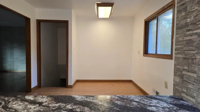 $304,900 | 2902 South 124th Street, West Allis, WI 53227