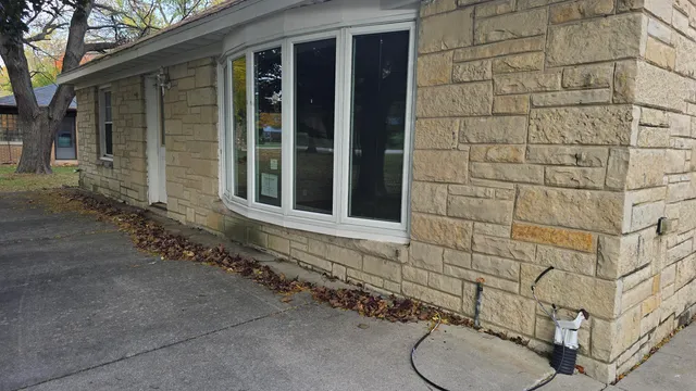 $304,900 | 2902 South 124th Street, West Allis, WI 53227