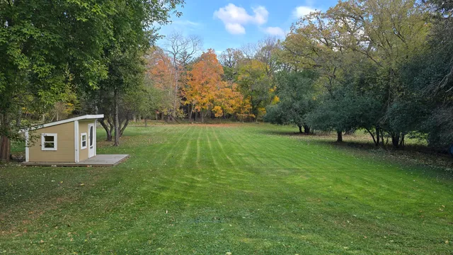 $304,900 | 2902 South 124th Street, West Allis, WI 53227