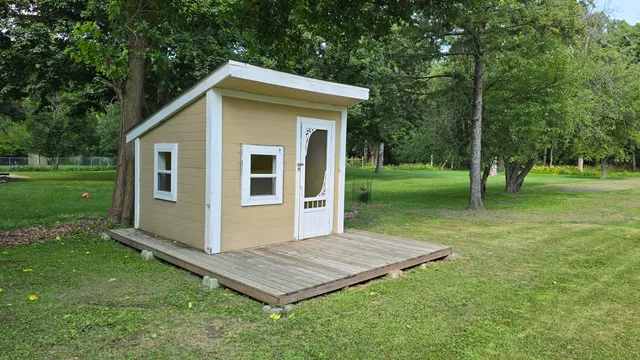 $304,900 | 2902 South 124th Street, West Allis, WI 53227