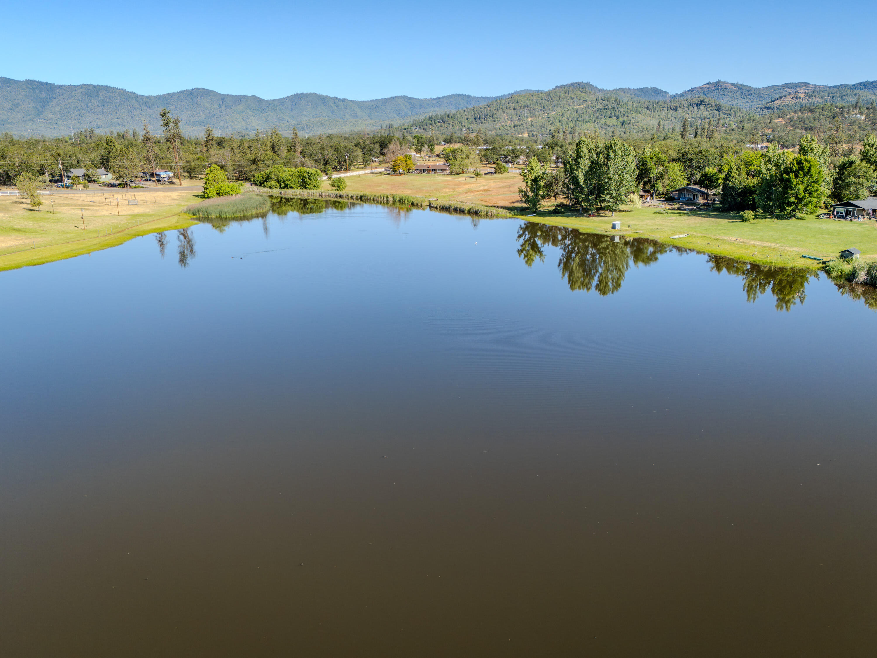 11775 Michael Road White City, OR 97503 - Photo 10 of 17 a view of an ocean and a mountain