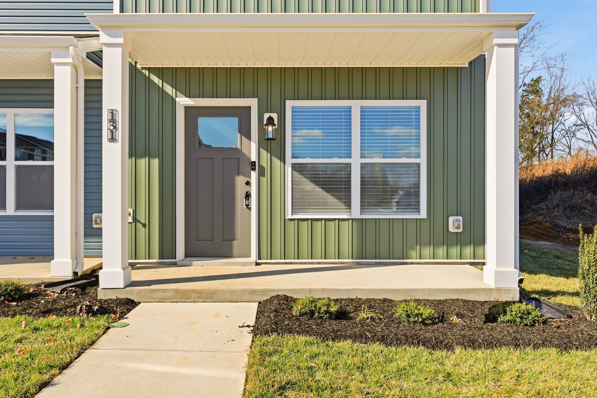 131 Front Rdg Circle Clarksville, TN 37042 - Photo 3 of 34 Gallery Image 3