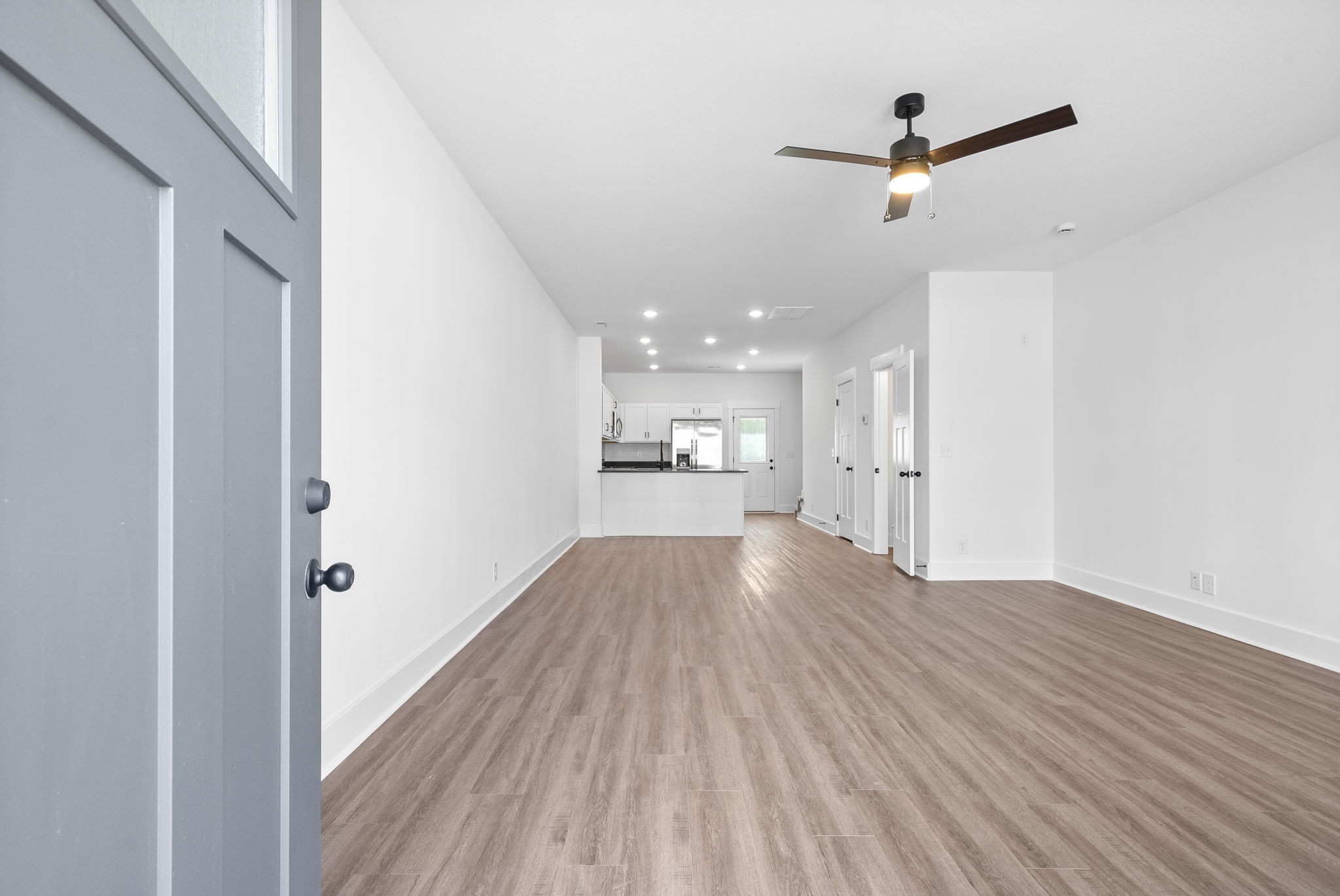 131 Front Rdg Circle Clarksville, TN 37042 - Photo 6 of 34 Gallery Image 6