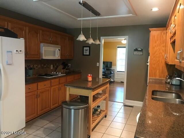 251 Lite-N-Tie Road Gray, GA 31032 - Photo 18 of 37 19 Kitchen