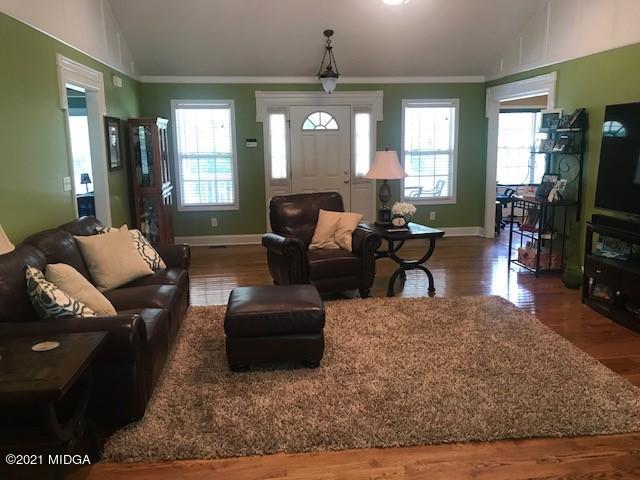251 Lite-N-Tie Road Gray, GA 31032 - Photo 10 of 37 10 Great Room