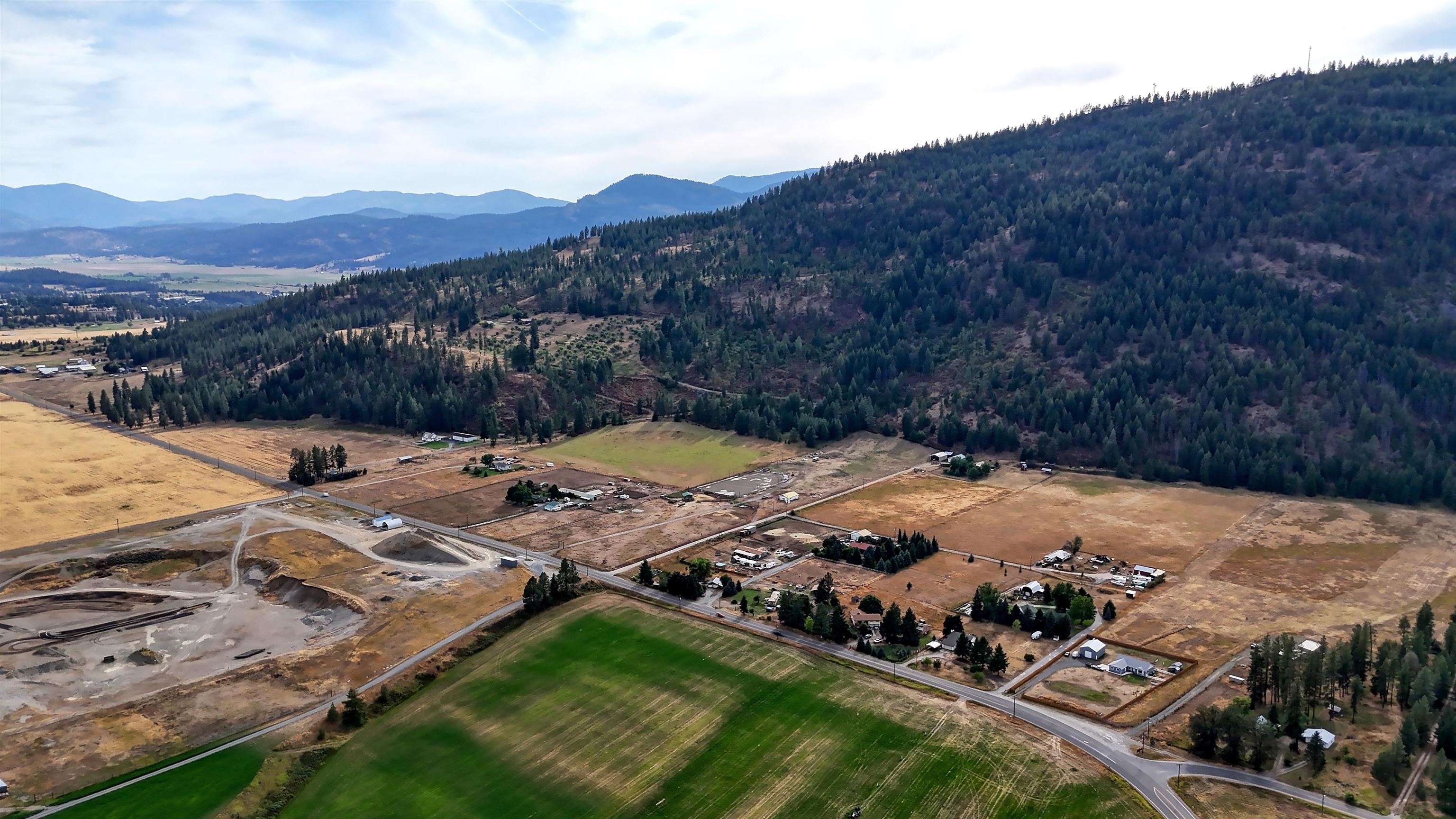 313 Aladdin Road Colville, WA 99114 - Photo 3 of 32