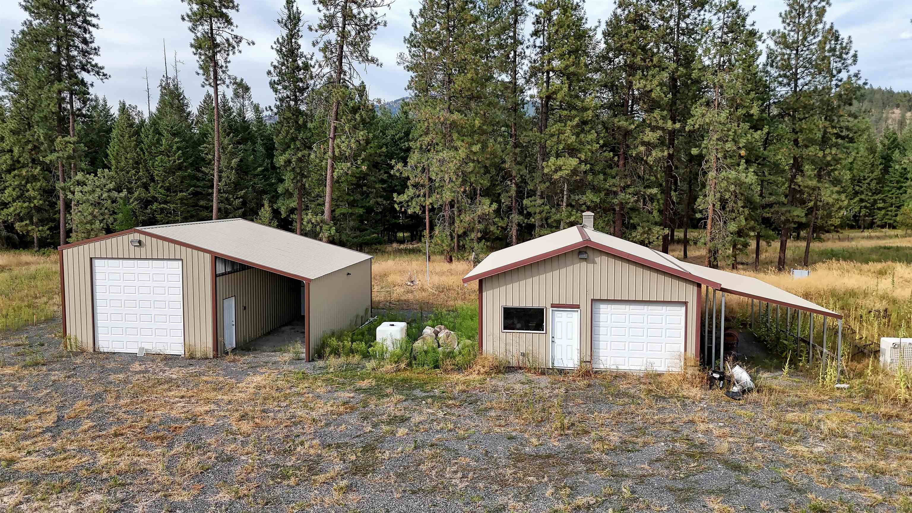 313 Aladdin Road Colville, WA 99114 - Photo 4 of 32