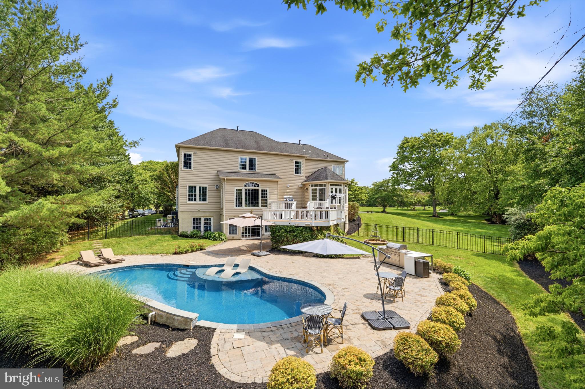 9313 Harrisons Farm Way Laytonsville, MD 20882 - Photo 12 of 20