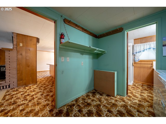 628 13th Street Lyons, OR 97358 - Photo 19 of 32