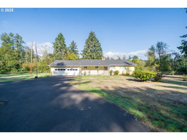 $559,900 | 628 13th Street, Lyons, OR 97358