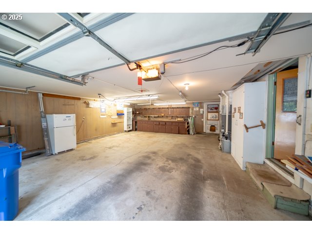 628 13th Street Lyons, OR 97358 - Photo 21 of 32 a view of a storage & utility room