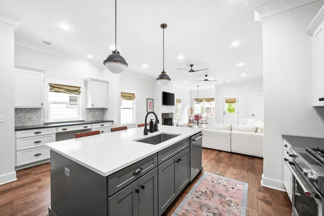 $1,000,000 | 4306 Dakota Avenue, Unit A, Nashville, TN 37209