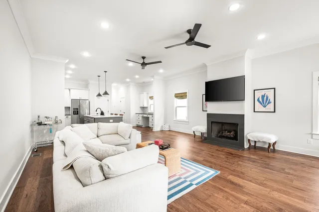 $1,000,000 | 4306 Dakota Avenue, Unit A, Nashville, TN 37209