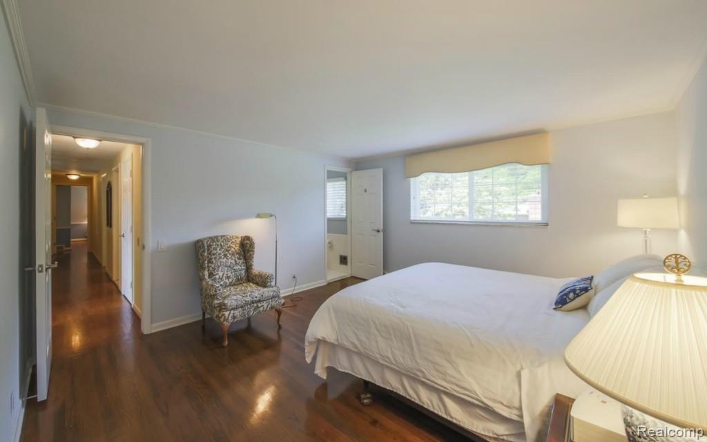 636 Cook Road Grosse Pointe Woods, MI 48236 - Photo 27 of 33