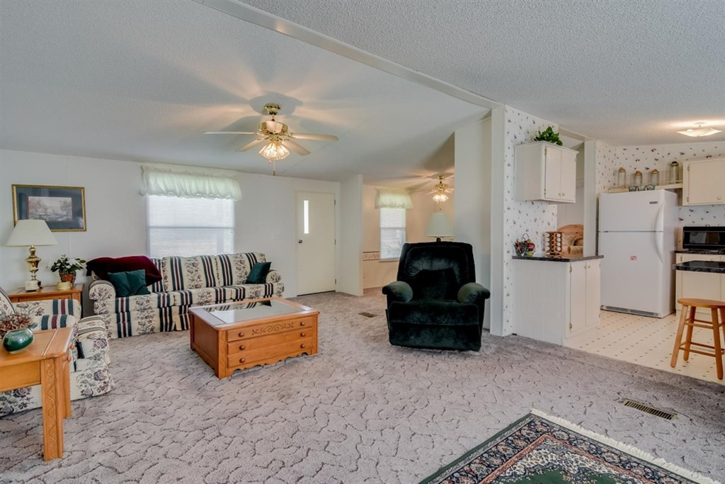 106 Sandy Landing Road Parksville, SC 29845 - Photo 6 of 25