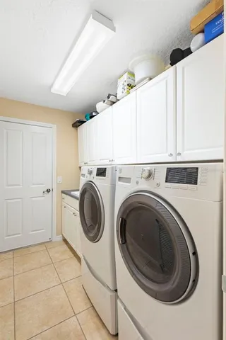 $435,000 | 7177 Southeast 172nd Hazelwood Loop, The Villages, FL 32162