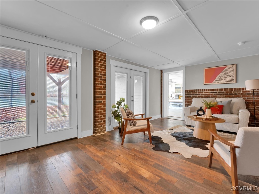 3 Lakeside Drive Columbia, VA 23038 - Photo 32 of 49 Living area featuring dark hardwood / wood-style f